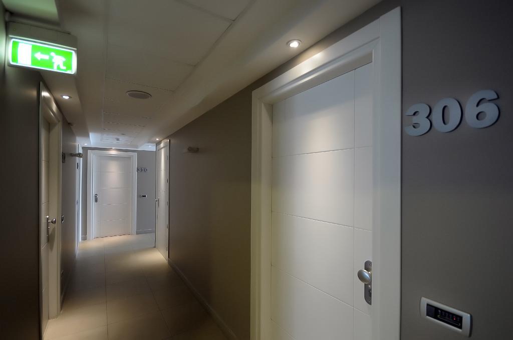 Rolling Hotel Casoria Luaran gambar