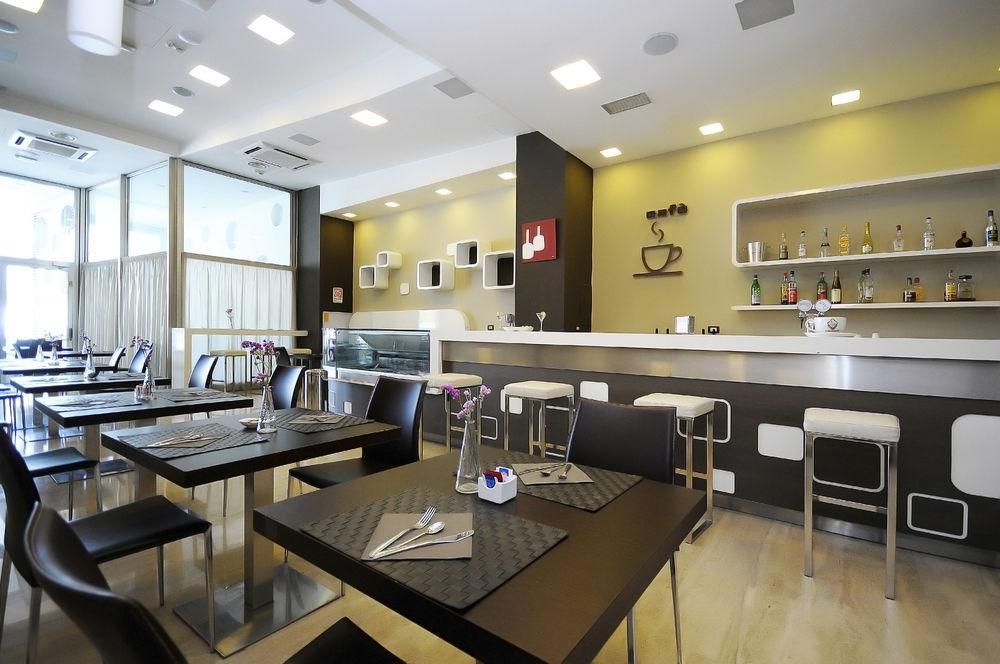 Rolling Hotel Casoria Luaran gambar