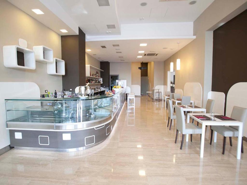 Rolling Hotel Casoria Luaran gambar